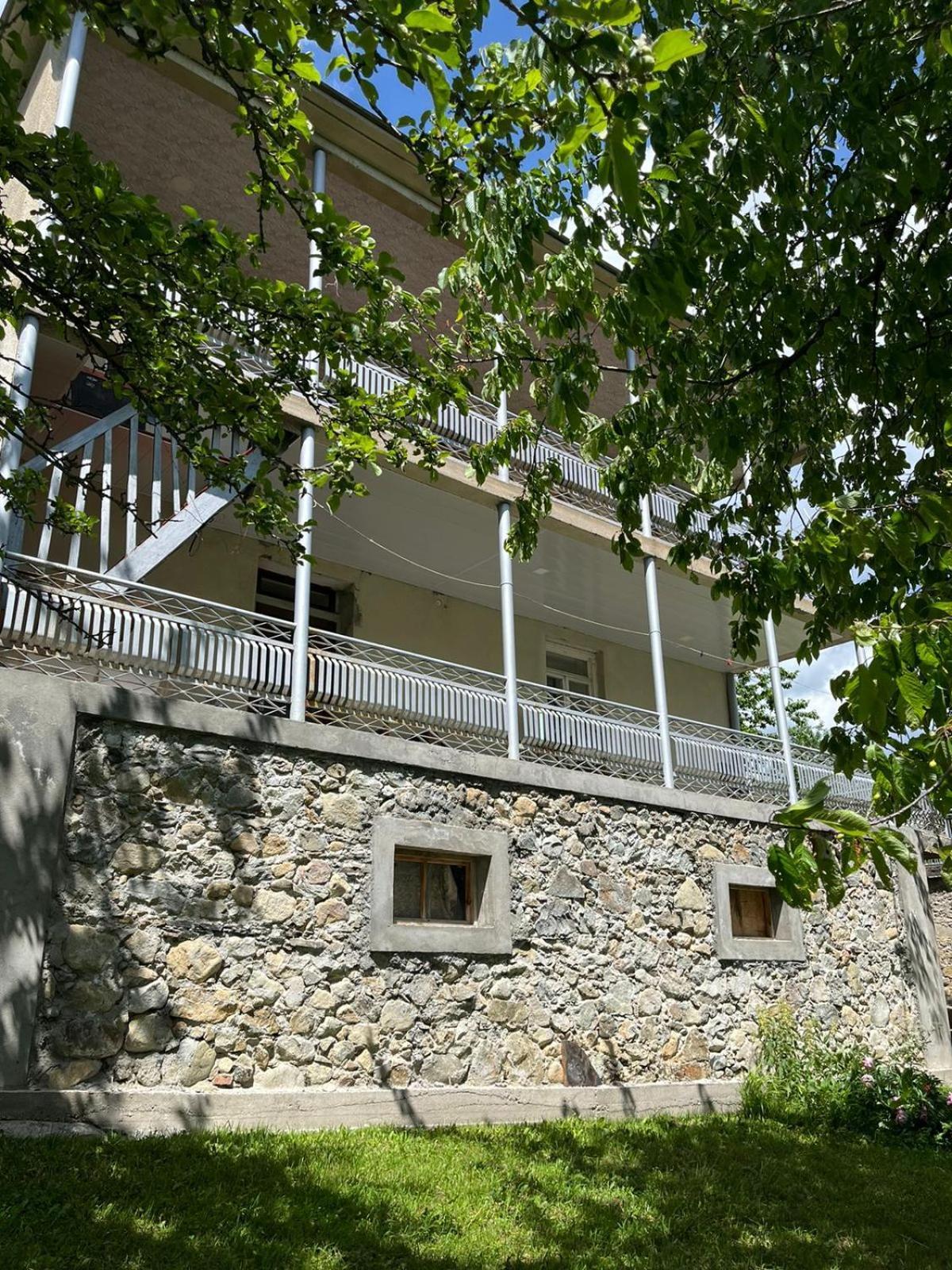 Guest House Lankhvri Becho ภายนอก รูปภาพ