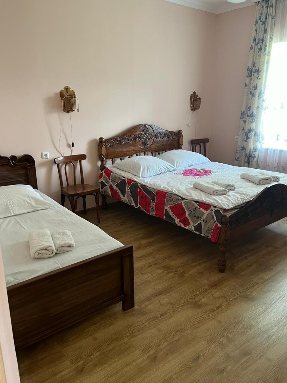Guest House Lankhvri Becho ภายนอก รูปภาพ